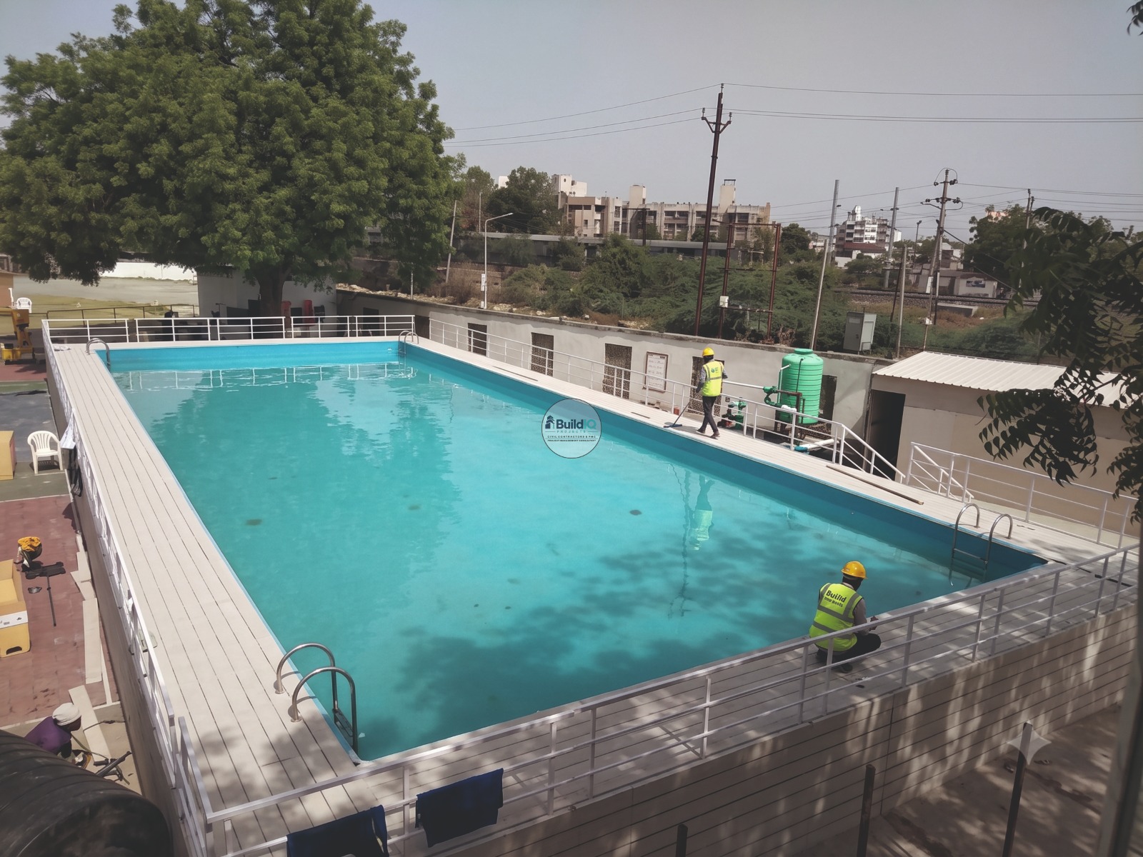 Seamless Blue Elastomeric Pool Membrane Coating